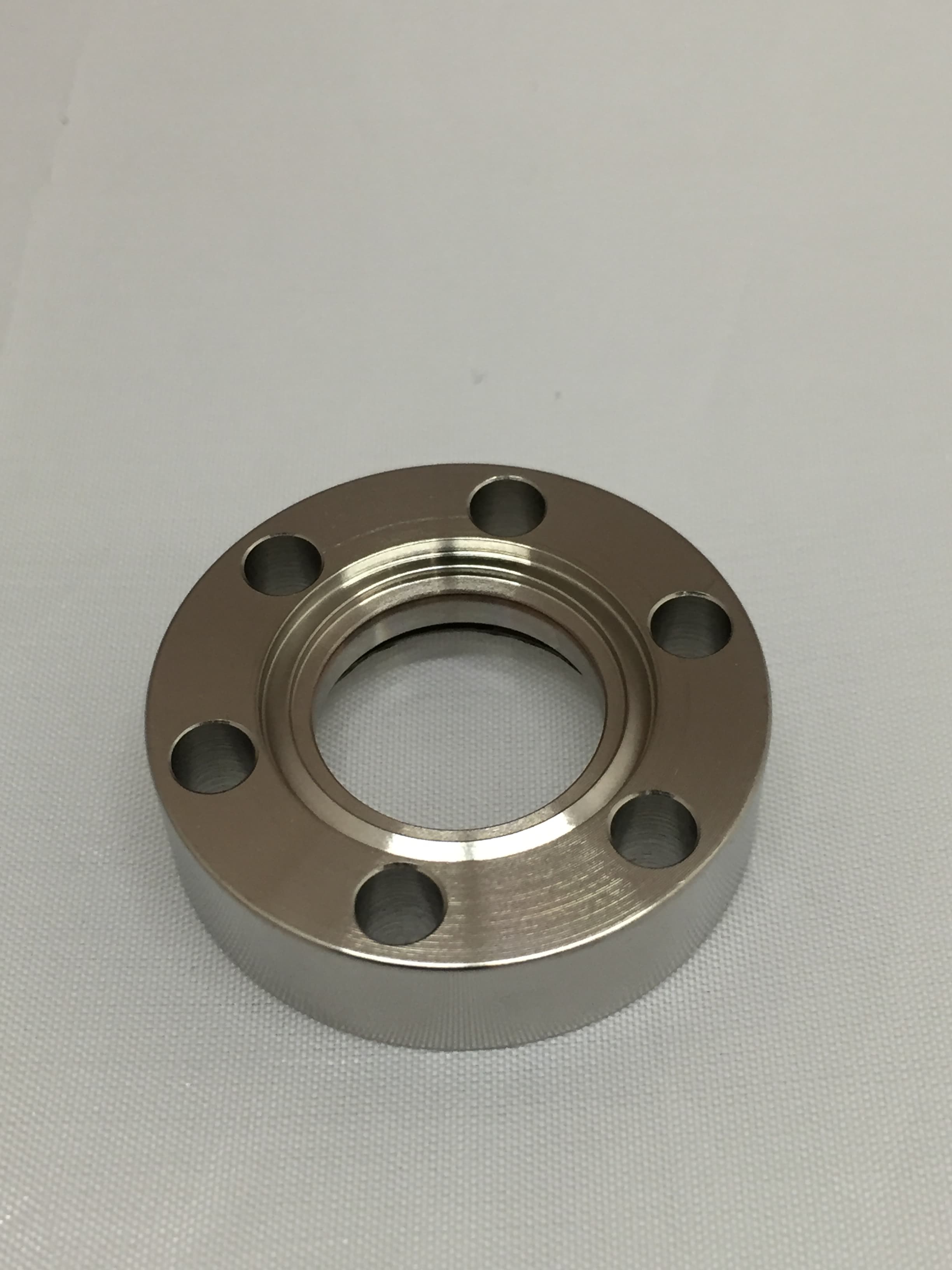 ALL TITANIUM VIEWPORT, NON-MAGNETIC, FUSED SILICA, UV, 0.6 VIEW, 133CF 제품 이미지